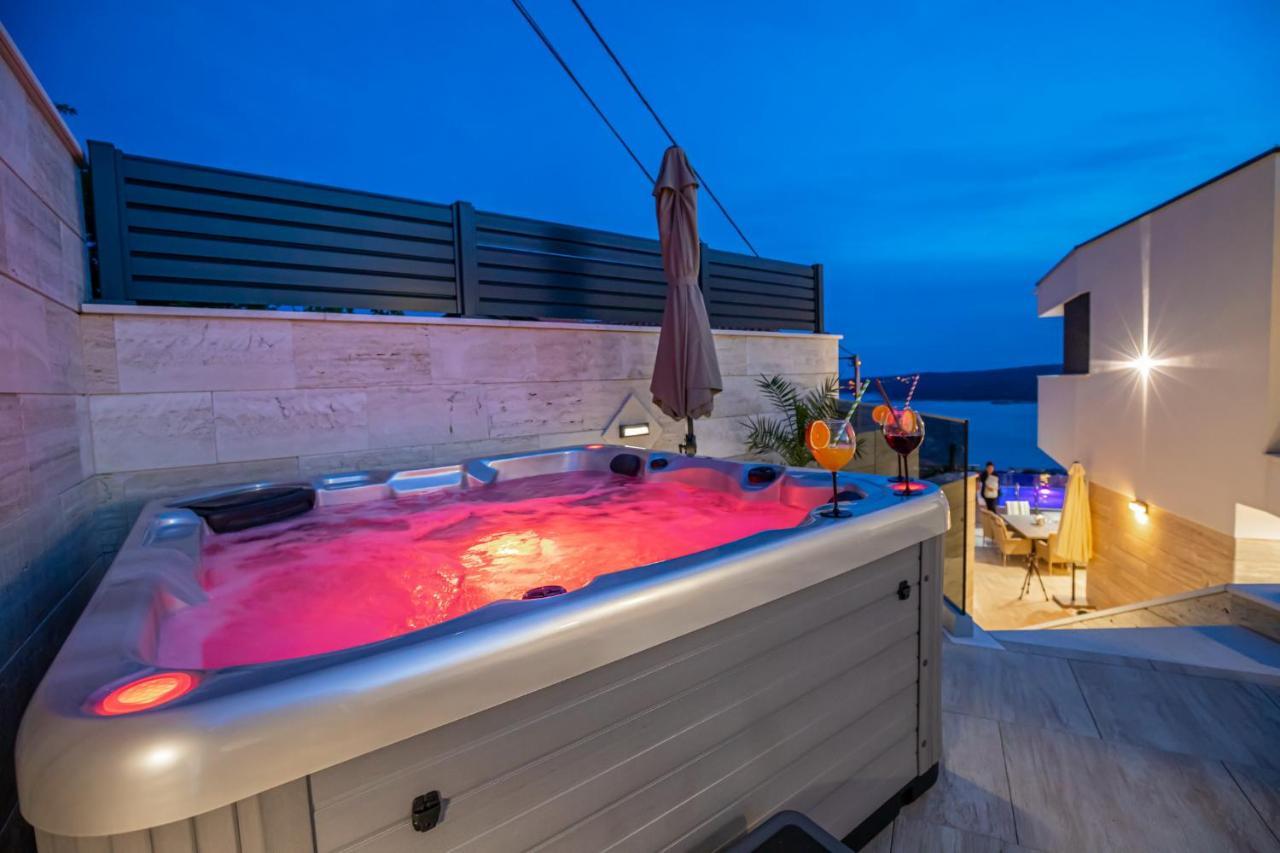 Villa Marassi With Heated Pool, Hot Tub And Sauna Crikvenica Exterior photo