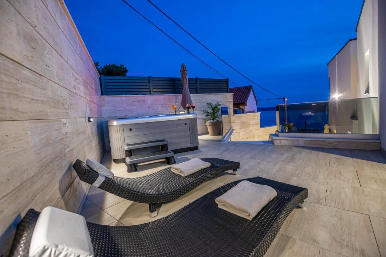 Villa Marassi With Heated Pool, Hot Tub And Sauna Crikvenica Exterior photo